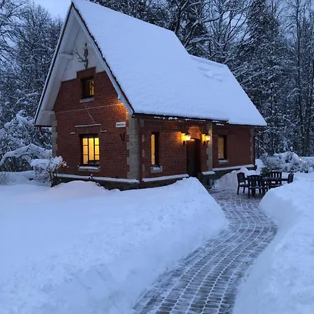 Mednieku Namins Nyaraló